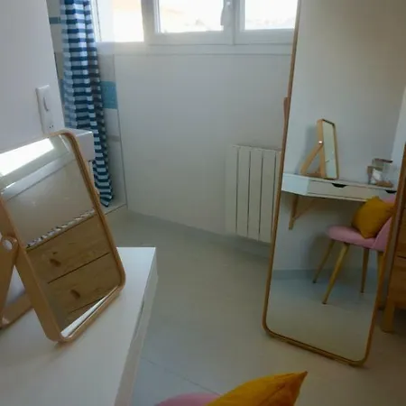 Le 27 - Cosy Centre-ville - Wifi Royan